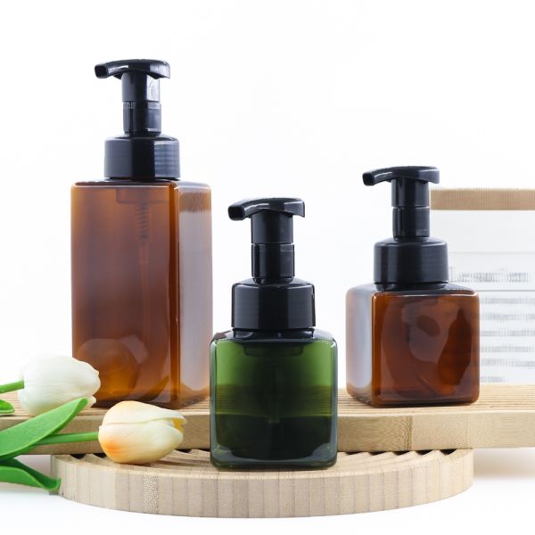 Square Design Foam Pump Bottle with Travel-Lock Pump Head and Light-Blocking PET for Skincare and Cleaning