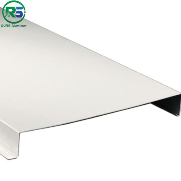 O branco suspendeu a decoração interior 100mm 150mm 200mm do teto de alumínio da tira 300mm