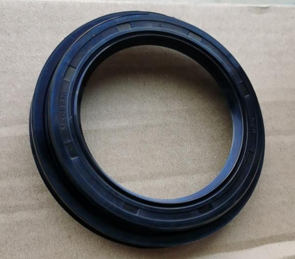 FKM NBR Oil Seal for Automotive Oil Seal 90316-7201 Engine Parts