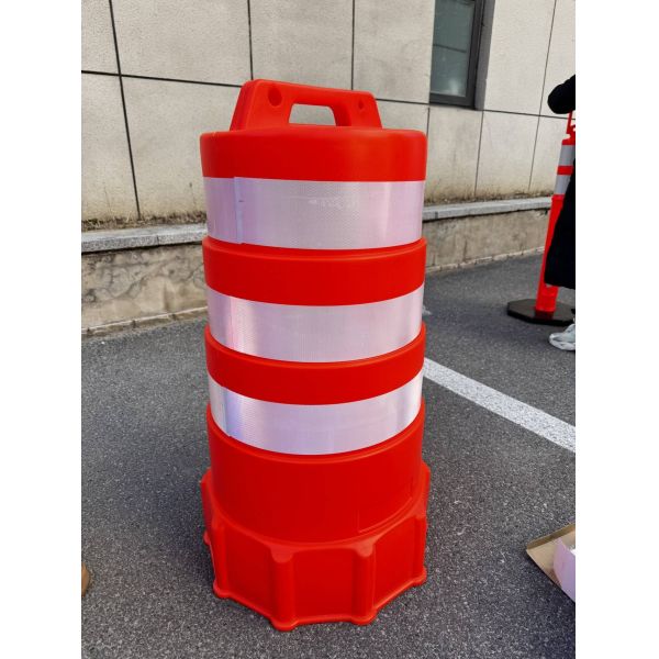 Peru Market Plastic Traffic Safety Drum Construction Road Crash Traffic Barrels