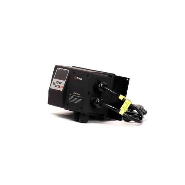 Équipement de charge lourde Invertisseur à haut niveau de protection 220v 0,75kw