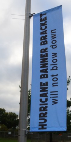 outdoor banners brackets