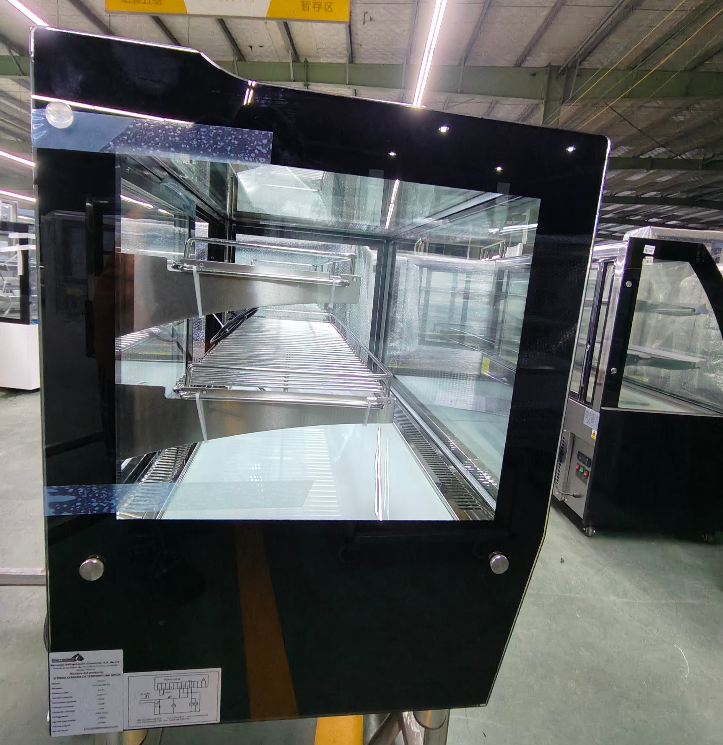 900MM Medium Counter‑Top Cake Refrigerated Showcase Air‑Cooled Metal‑Shelf Commercial Cooler