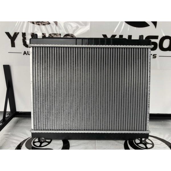 Sistemas de refrigeración automotriz de radiadores CYL J00-1301110 adecuados para CHERY QQS