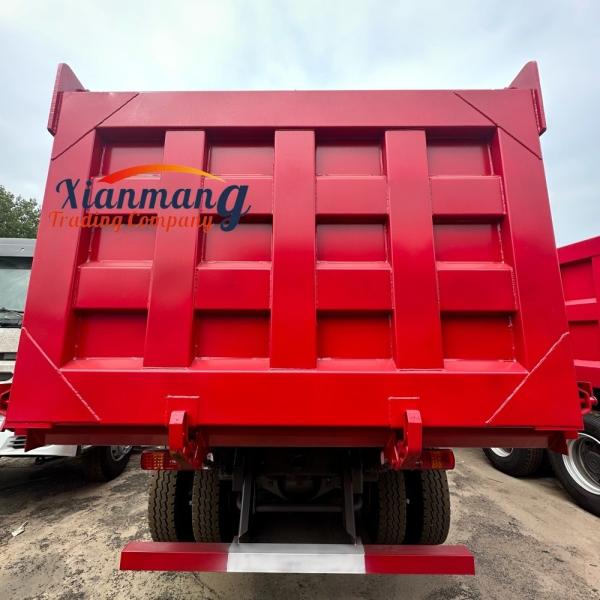 HOWO NX 8X4 12 Wheelers Dump Truck With ABS And Manual Air Conditioner Chinese Truck
