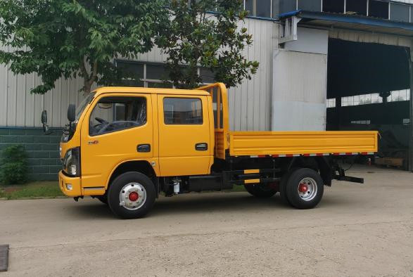 Легкая тележка Tipper самосвалов 10-20 t Shacman Dongfeng FAW трактора масляного бака цены 80L совершенно новой тележки груза дешевая мини