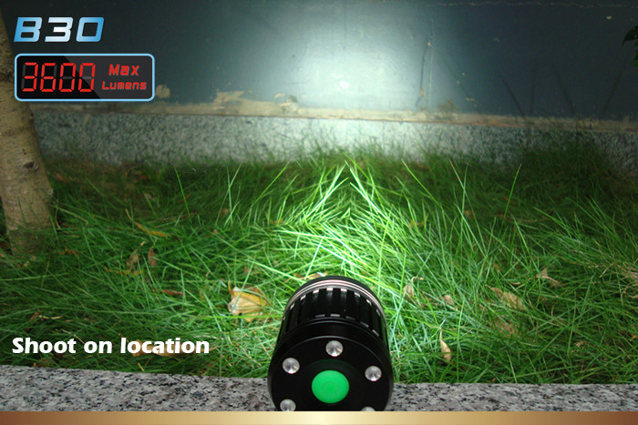 Water resistant 3600 Lumen Front LED Bike Lights , 3X Cree T6 bicycle light