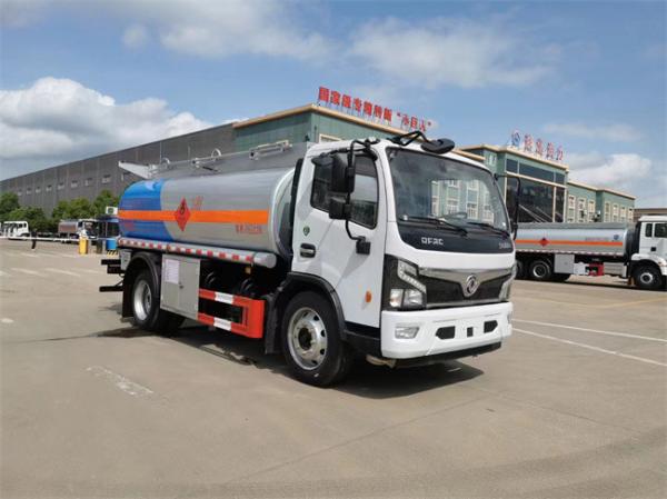 DFAC Diesel 4x2 Fuel Tank Truck 6 Wheels 10000 Liters Capacity Oil Tank Trucks
