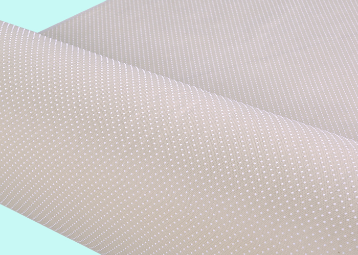 Покрашенная ткань Nonwoven выскальзования PP Spunbond анти- для индустрии упаковывать или мебели