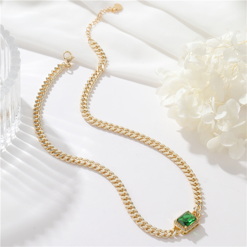 Jiexing Fashion Jewelry Necklaces for Women Brass Cuban Chain Green Zirconia 14K Gold Plated High Quality