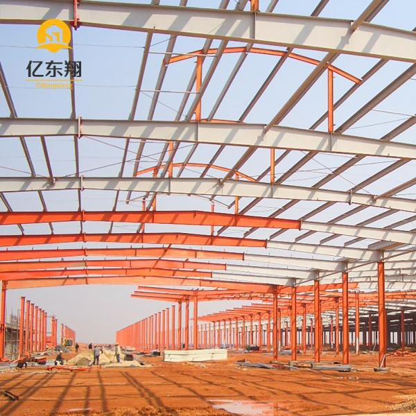Estructura de acero para hangar S355JR S235JR 150x100m con altura de alero de 6.5m ASTM A36