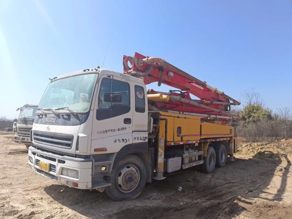 Putzmeister 38m Caminhão de bomba de concreto com segunda mão colocação de barra e bomba de betão