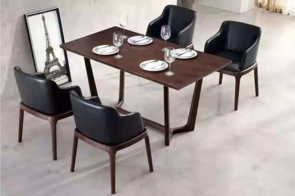 European MDF Wooden Table And Chair Anti Corrosion Insect Prevention