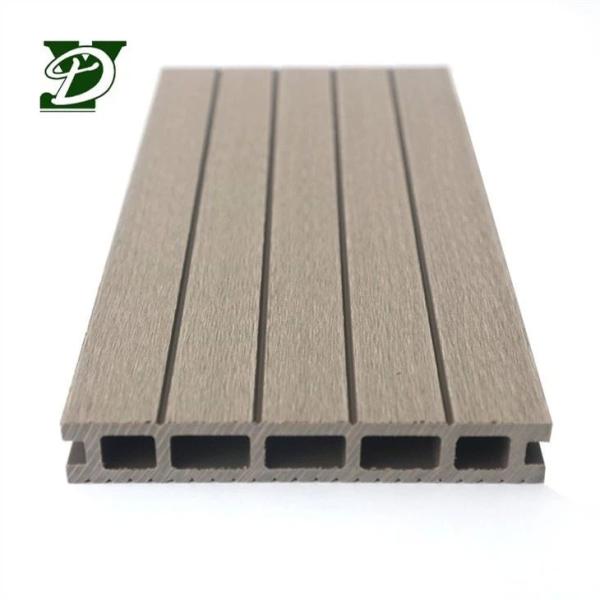 Modern WPC Decking Durable Waterproof Hollow Board