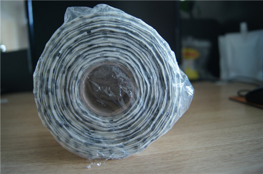 Petit pain transparent d'autocollant de triangle de labels de douille du rétrécissement 2500pcs avec Braille