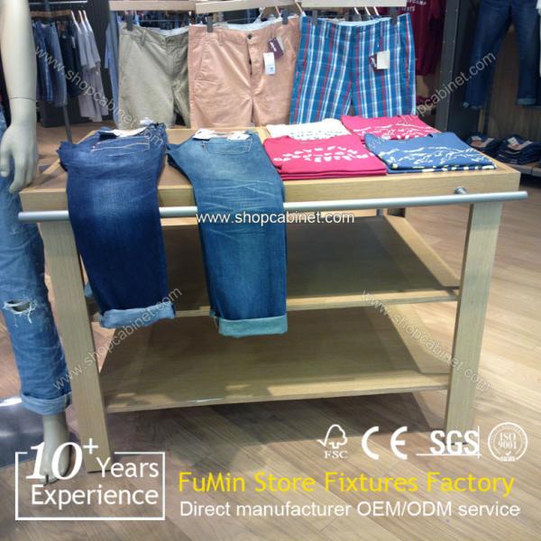 Custom store garment hanger flooring display stand