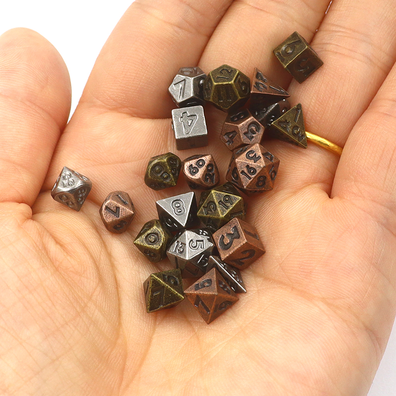 In Stock Mini Zinc Alloy Metal Dice Set 6mm Size with Customized Logo for D&D & RPG