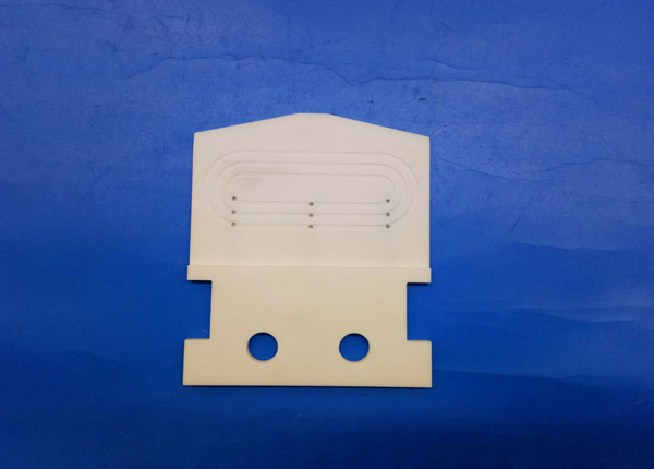 Персонализированная плита подогревателя Не-пористого полупроводника Nec глинозема керамическая