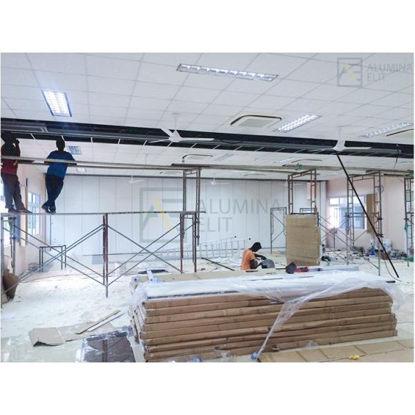 Commercial Movable Walls with 68mm-105mm Thickness 304 Stainless Steel Rollers and 56dB Sound Insulation
