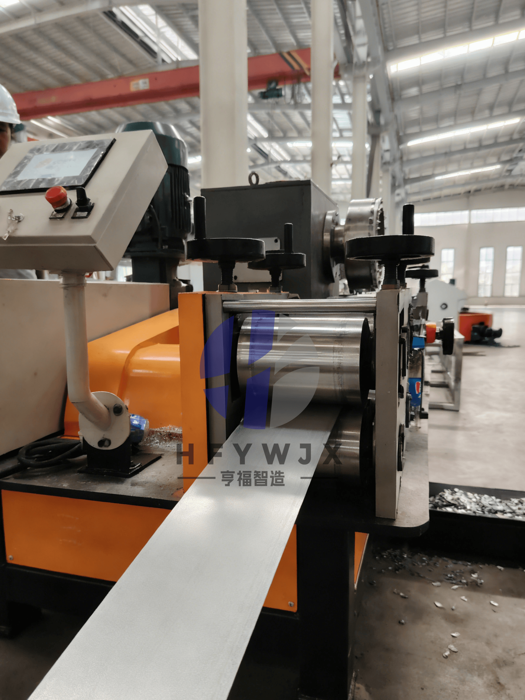 Customized High Precision Solar Bracket Roll Forming Machine With Hydraulic Shearing And PLC Control