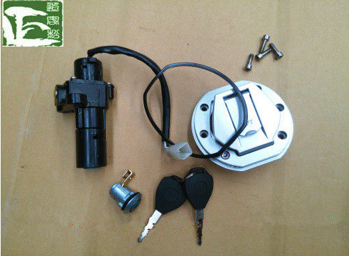 Motorcycle Oil Tank Zinc Alloy Cap Fuel Locking sets for Bajaj NS 200cc