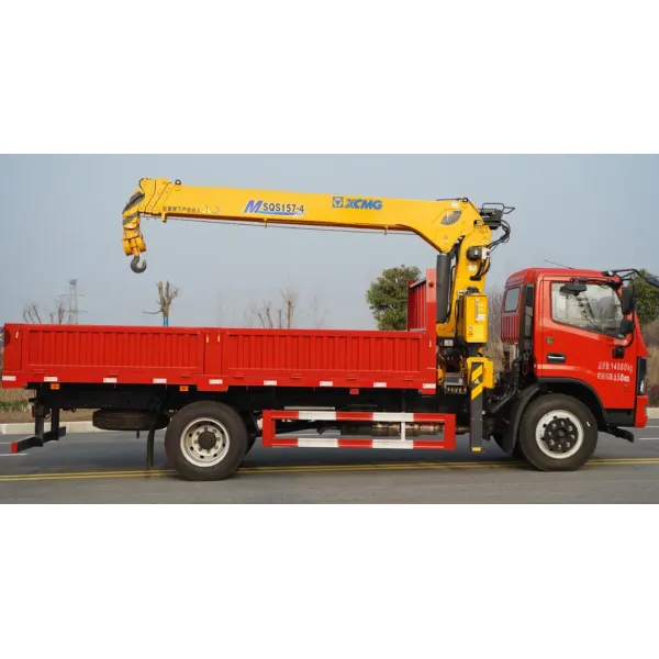 Dongfeng 4X2 Hydraulic Lifting Truck with 7 ton Capacity