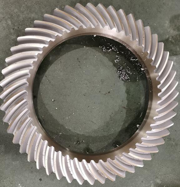 Klingberg Type Spiral Bevel Gear Precision Grinding Gear Set with Right Hand