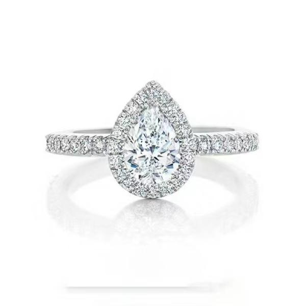 Овальный отрезок IGI аттестовал диаманты лаборатории, который выросли против диамантов ясности свободных