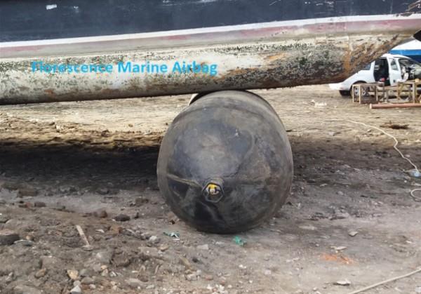 image009_副本 Wear Resisting Inflatable Marine Airbag Anti Crack For Ship Boat Vessel Ferry