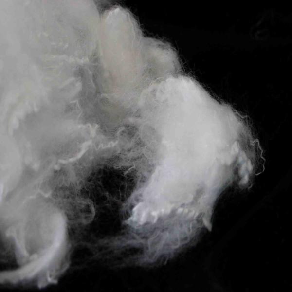 Lightweight A Grade Raw White Man Made Staple Fibres 51mm Low Melt Polyester Fiber