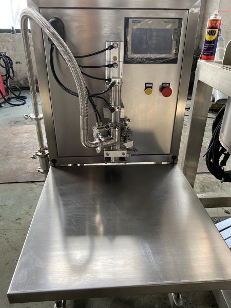 YGT Semi-Automatic 1-25L Non-Aseptic BIB Filler For Fruit Jiuce/Milk/Oil With PLC SUS304/316 Made In China