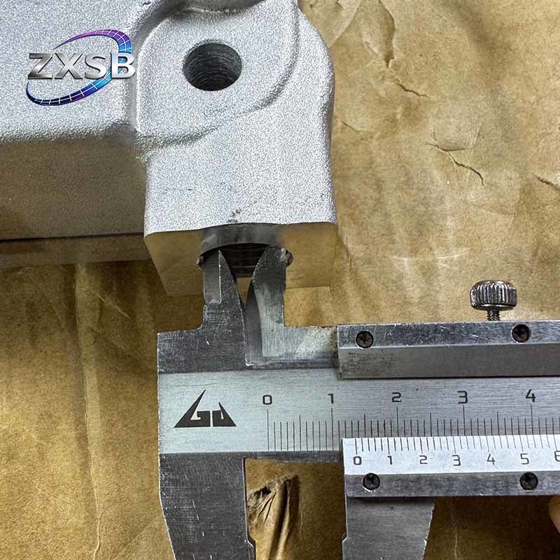 Heavy Duty Truck Air Compressor Cylinder Head Assembly Repair Kit 002300936 SHACMAN Engine Air Supply System Spare Parts
