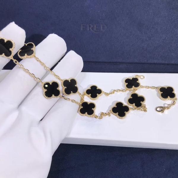 Fantastic  Van Cleef & Arpels 18k Gold Vintage Alhambra Necklace 10 Motifs