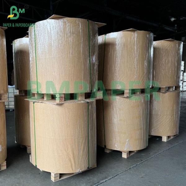 310gm 330gm Papel revestido con núcleo negro brillante Jugar a cartas de póquer de cartón