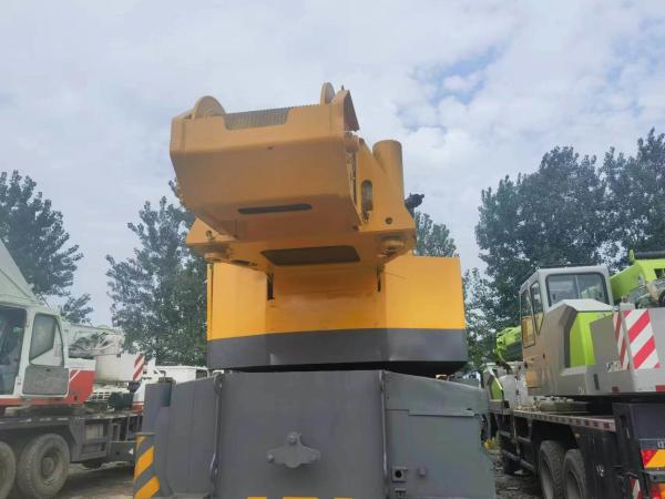 200T Xg All-Terrain Terrian Used Truck Crane Máquinas de equipamento pesado Certificado ISO9001