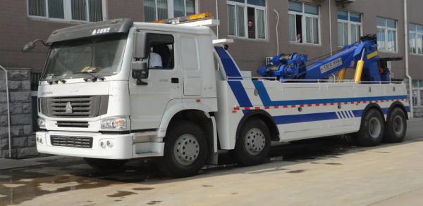 SINOTRUK 30 Ton Heavy Duty Rotator Tow Truck 6 Cylinder 4 Stroke