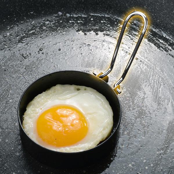 Anti escalde os eletrodomésticos de aço inoxidável 2.95Inch Fried Egg Ring Mold 4 blocos com escova do óleo