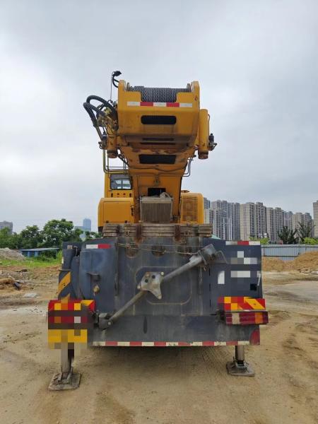80 tonnes XCT80L6 Cran de camions d'occasion Cran rampant Cran tour Cran mobile Machines de construction