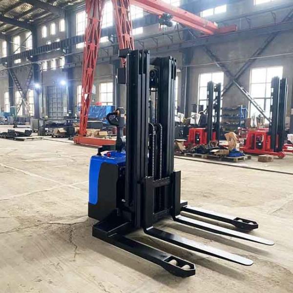 Standing Electric Straddle Pallet Stacker SGS Battery Operated Pallet Stacker