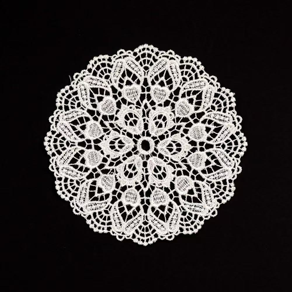 Eco-Friendly Polyester Embroidery Patches with Heart & Flower Shapes for Ladies' Clothing and Wedding Decor Accessories