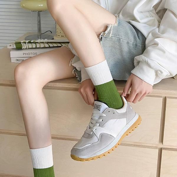 Calcetines personalizados de algodón para mujeres Calcetines de uso diario sostenibles y transpirables