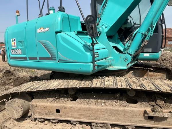 Kobelco SK200 Excavadora original usada Equipamento pesado de retroescavadeira 20 toneladas