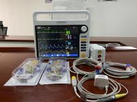 Moniteurs électroniques de signaux vitaux pour les soins intensifs