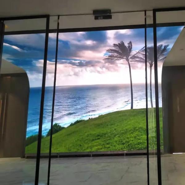 Изогнутый коммерческий светодиодный дисплей гибкий 1,5 мм для художественного музея