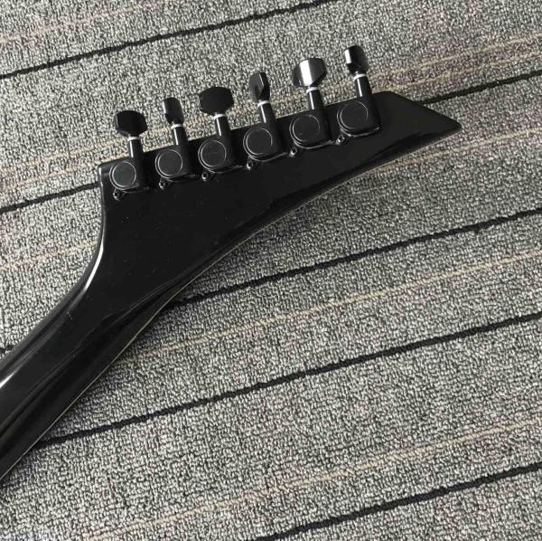 Custom Jackson Electric Guitar in Black