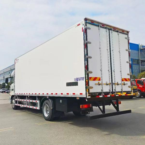 SITRAK  8600 mm Box Long Cold Storage Car with 300 hp   Van Refrigerator Truck     Refrigerated Truck