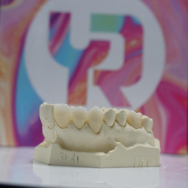 Yucera 4D-Pro Multilayer Zirconia 95 mm System Crowns Dental CAD CAM Zirconia Block