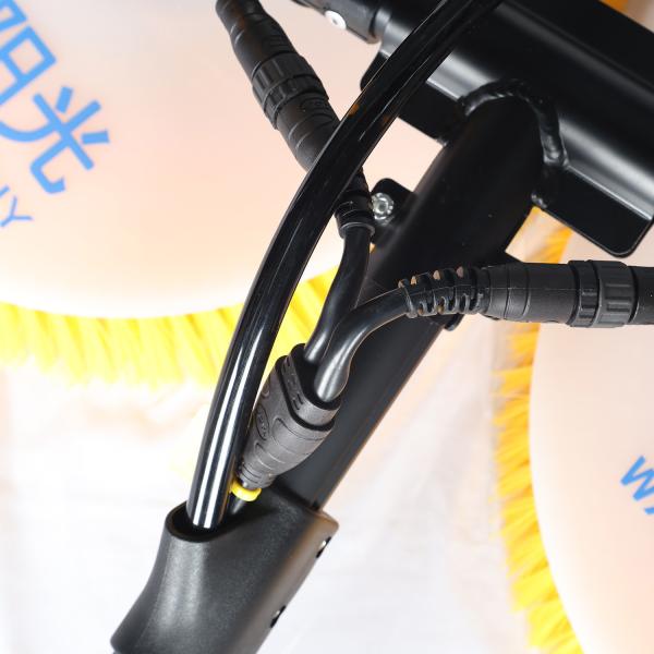 Effective and Durable Solar Scrubbers PV Cleaning Brush with Double Head Brushless-Motor