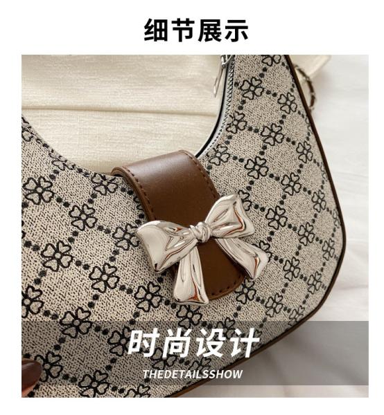 UNDERARM BAG ARC DE TRIOMPHE BAG FEMALE SPRING AND SUMMER SHOULDER BAG ALL-IN-ONE CRESCENT BAG SENIOR SENSE RETRO CROSSB
