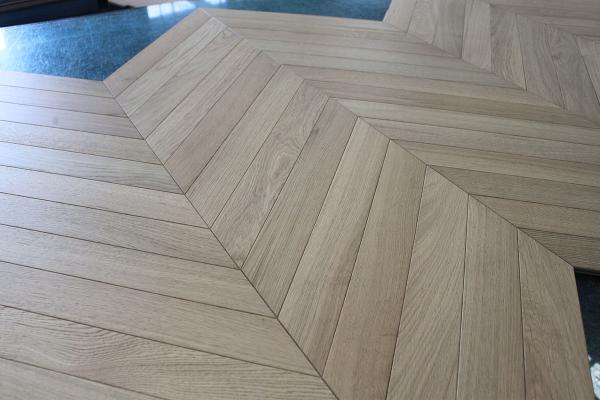 Natural Oak Chevron Engineered Flooring 530x70x10/4MM, AB grade, Brushed, UV lacquer